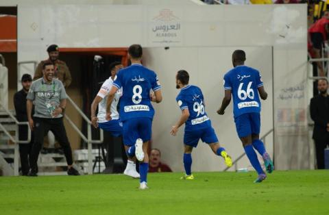 الهلال يكسب كلاسيكو التحدي ويشعل الصراع على لقب الدوري