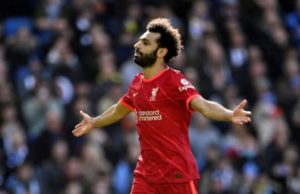 محمد صلاح يوقّع عقداً جديداً «طويل الأمد» مع ليفربول