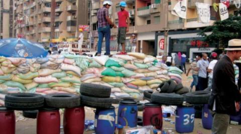 «إخوان مصر» يواجه التشظي ويعلن عدم رغبته في السلطة