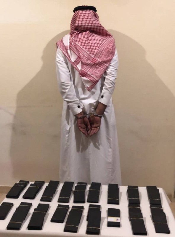 الرياض: القبض على شخص لحيازته ومتاجرته بقصاصات ورقية تستخدم في تزييف العملة – أخبار السعودية