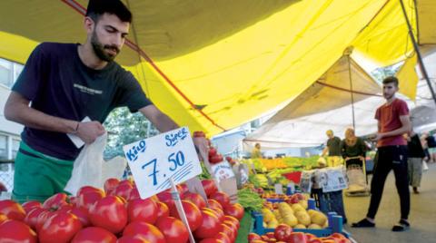 {المركزي} التركي يخفض سعر الفائدة بنسبة 1 %