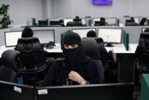 «التحول الوطني»: 32.9% حصة المرأة في سوق العمل.. و39% نسبة النساء في المناصب الإدارية – أخبار السعودية