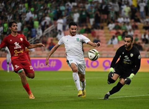 دوري يلو: الأهلي يكسب نجران بثنائية المقرن