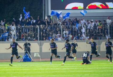 الدوري السعودي: رأسية البليهي تنقذ الهلال من فخ الطائي