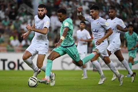 دوري يلو: الأهلي يتعادل مع جدة في حضور «موسيماني» الأول