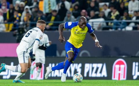 الدوري السعودي: النصر يلحق بالهلال في «اللحظات الأخيرة»