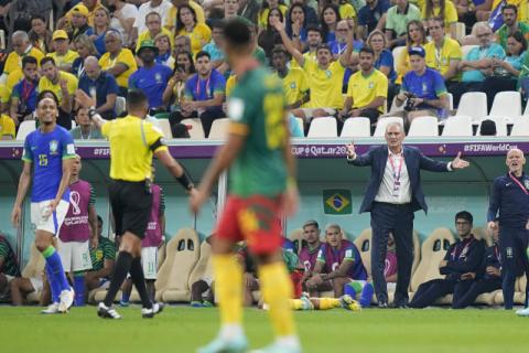 تيتي مدرب البرازيل: لا توجد فرصة ثانية في كأس العالم… علينا الحذر