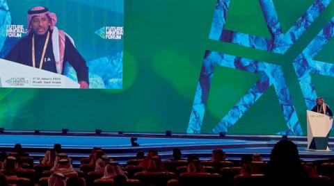 السعودية تسارع للانتقال إلى الطاقة الخضراء