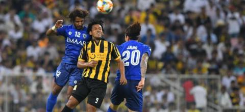 منتج الدوري السعودي يستعين بـ«هليكوبتر» لتصوير «كلاسيكو» الاتحاد والهلال