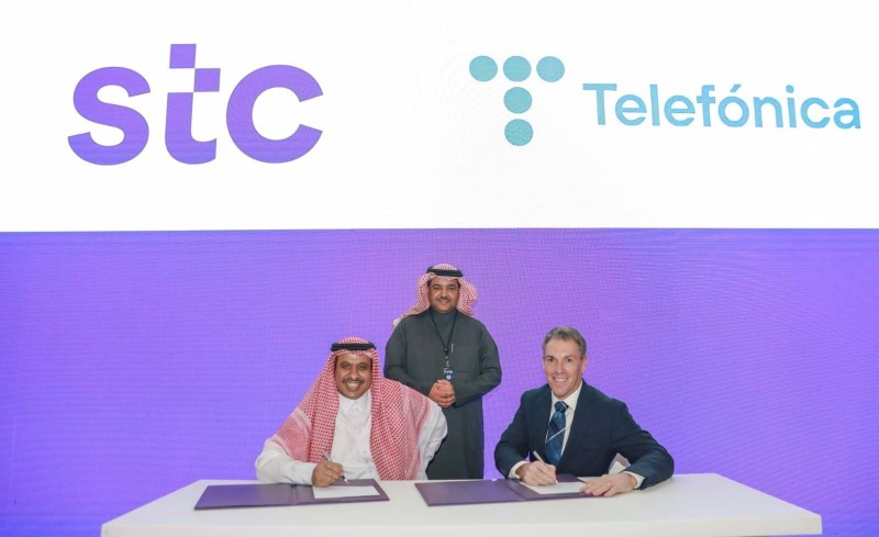 stc و Telefonica توقعان اتفاقية إستراتيجية لتبادل الخبرات في قطاع الاتصالات وتقنية المعلومات – أخبار السعودية