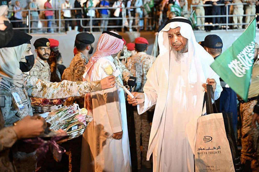 استمراراً لجهود السعودية في الإجلاء من السودان.. وصول 200 شخص إلى جدة – أخبار السعودية