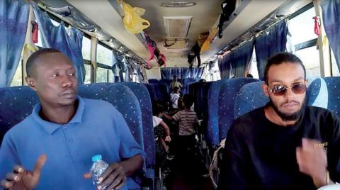 نازحون من السودان يلتقطون أنفاسهم في أبو سمبل المصرية