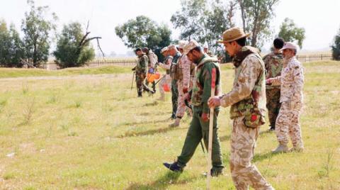 ليبيا: 12 عاماً من المعاناة في تفكيك «قنابل الموت»