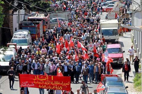 عمال لبنان يتوعدون بـ«مواجهة»… وميقاتي عاجز عن تقديم المزيد