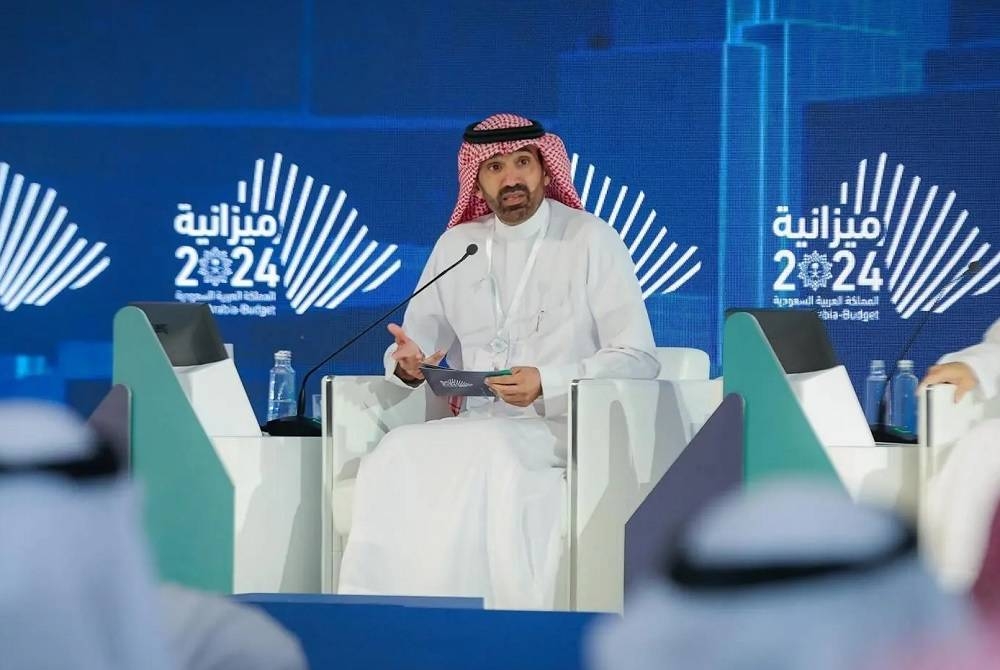 وزير «الموارد»: توظيف 2.3 مليون سعودي في «الخاص» في 2023.. ومشاركة المرأة 35.3% – أخبار السعودية