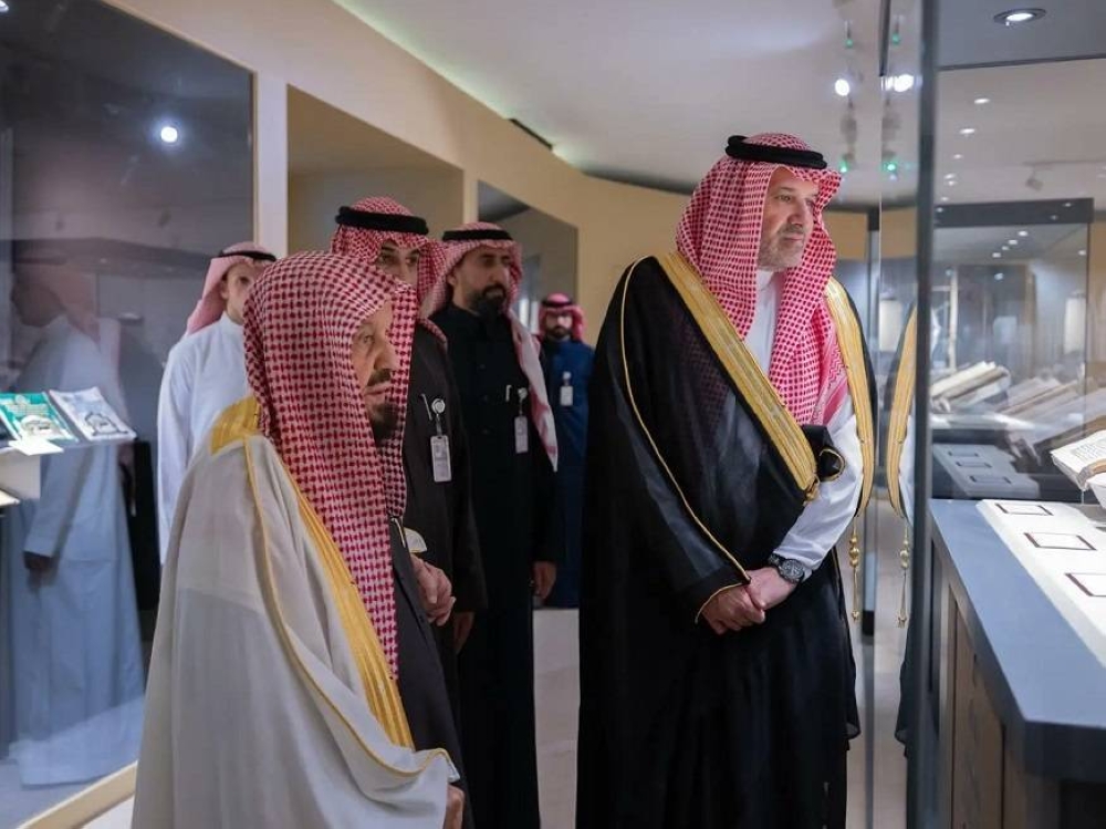 فيصل بن سلمان يتفقد مشروع موسوعة الحج والحرمين الشريفين – أخبار السعودية