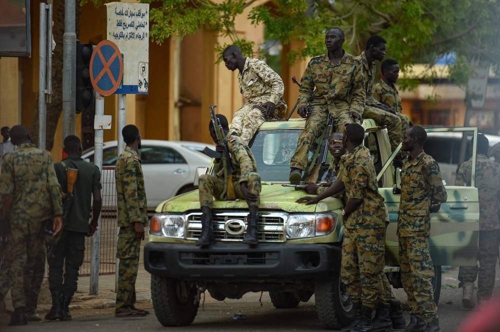 مصادر سودانية: لا انقلاب.. ولا اعتقالات في أم درمان – أخبار السعودية