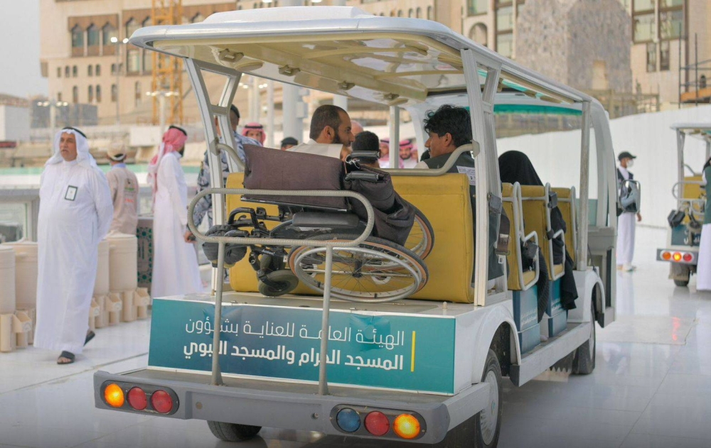 عربات قولف لطواف كبار السن وذوي الإعاقة في سطح المسجد الحرام – أخبار السعودية